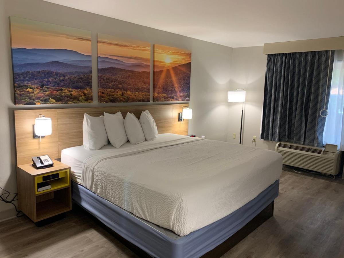 Days Inn By Wyndham Atlanta Stone Mountain Zewnętrze zdjęcie