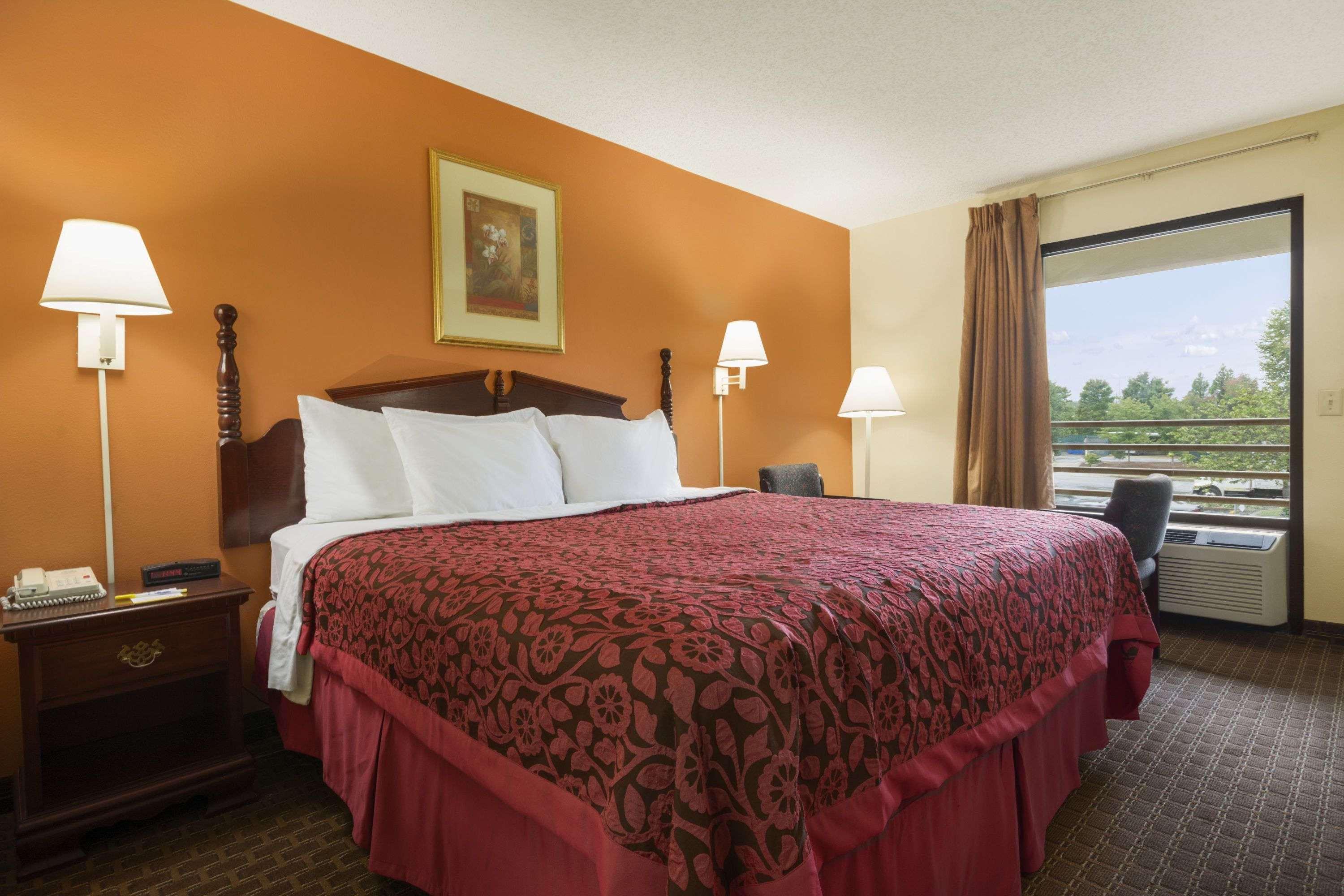 Days Inn By Wyndham Atlanta Stone Mountain Zewnętrze zdjęcie